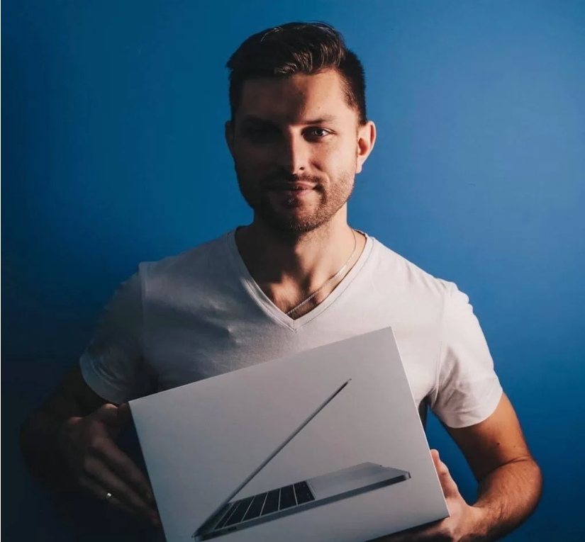 Роман Капралов - основатель BestMac